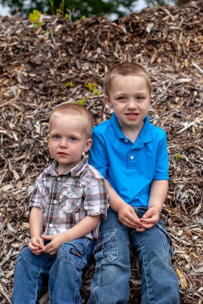 Family Photo Session: Brianne Photography
